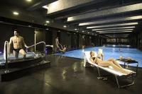 Wellness központ a Broadway Hotelben jakuzzival, szaunával, gőzfürdővel és úszómedencével