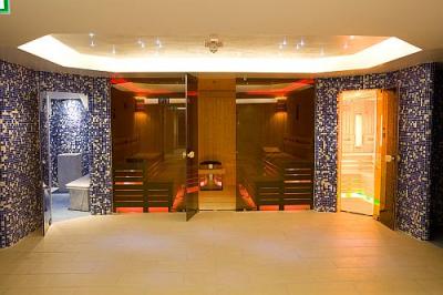 Hotel Zenit Balaton - a szálloda szaunavilága finn szaunával, infra-, fény, és aromakabinnal, gőzfürdővel - ✔️ Hotel Zenit**** Balaton Vonyarcvashegy - Akciós wellness hotel panorámával a Balatonra