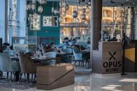 Hotel Azúr Prémium étterme Siófokon magyaros ételkülönlegességekkel