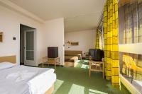 Hotel Napfény szép és tágas hotelszobája Balatonlellén, akciós félpanziós csomagban