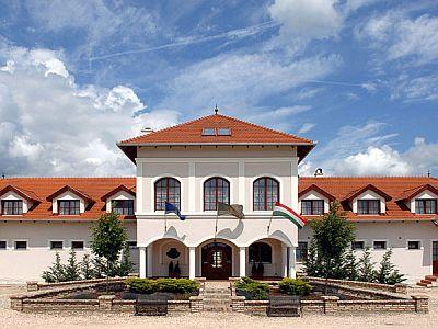 ✔️Kastélyhotel Magyarországon a 4* Bodrogi Kúria Inárcson - ✔️ Bodrogi Kúria Wellness Hotel Inárcs ✔️ Akció Kúria Inárcs