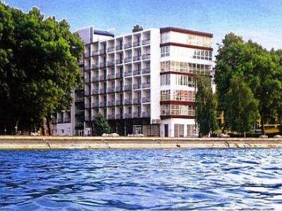 Siófok Hotel Hungária közvetlenül a Balaton partján  - ✔️ Hotel Hungária** Siófok - Akciós Hungária szálloda közvetlen a Balaton partján Siófokon