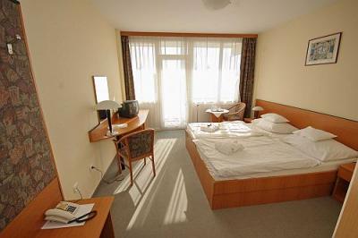 Corvus Hotel Bükfürdő kétágyas szoba a Spa és Wellness Gyógyhotelben - Corvus Hotel Bük ✔️ Akciós gyógyszálloda Bükfürdőn