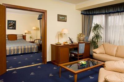 4* Kétágyas szoba a Kálvária Hotelben Győrben közel a centrumhoz - ✔️ Hotel Kálvária Győr**** ✔️ Akciós Kálvária Wellness Hotel