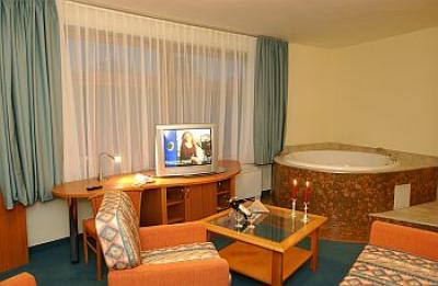 ✔️Termál Hotel Aqua Sol akciós félpanziós csomagok - Hotel AquaSol Hajdúszoboszló**** ✔️ Akciós AquaSol Hotel