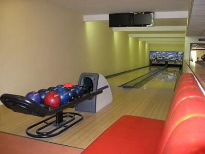 Aktív pihenés a Zsámbéki medencében - Hotel Szepia Bio Art - Bowling pálya - ✔️ Szépia Bio Art Wellness Hotel**** Zsámbék - akciós wellness hotel Zsámbékon