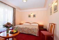 Romantikus szálloda Veszprémben - Szép kétágyas szoba hotel Villa Medici