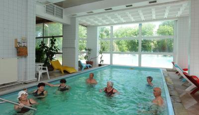 ✔️ Belső medence Hajdúszoboszlón a Hotel Hőforrásban - ✔️ Hotel Hőforrás Hajdúszoboszló ✔️ Hőforrás Thermal Hotel